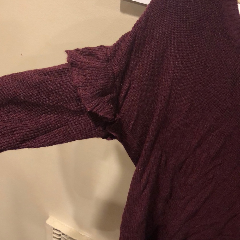 Sweater - Picture 2 of 5